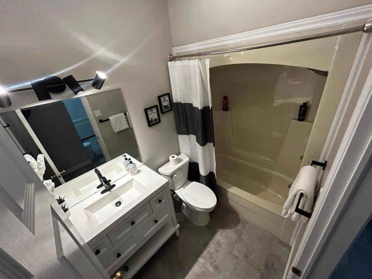 New Large Luxurious 2Br Condo In The Heart Of Uptown Coffee, Wifi Saint John Exteriér fotografie